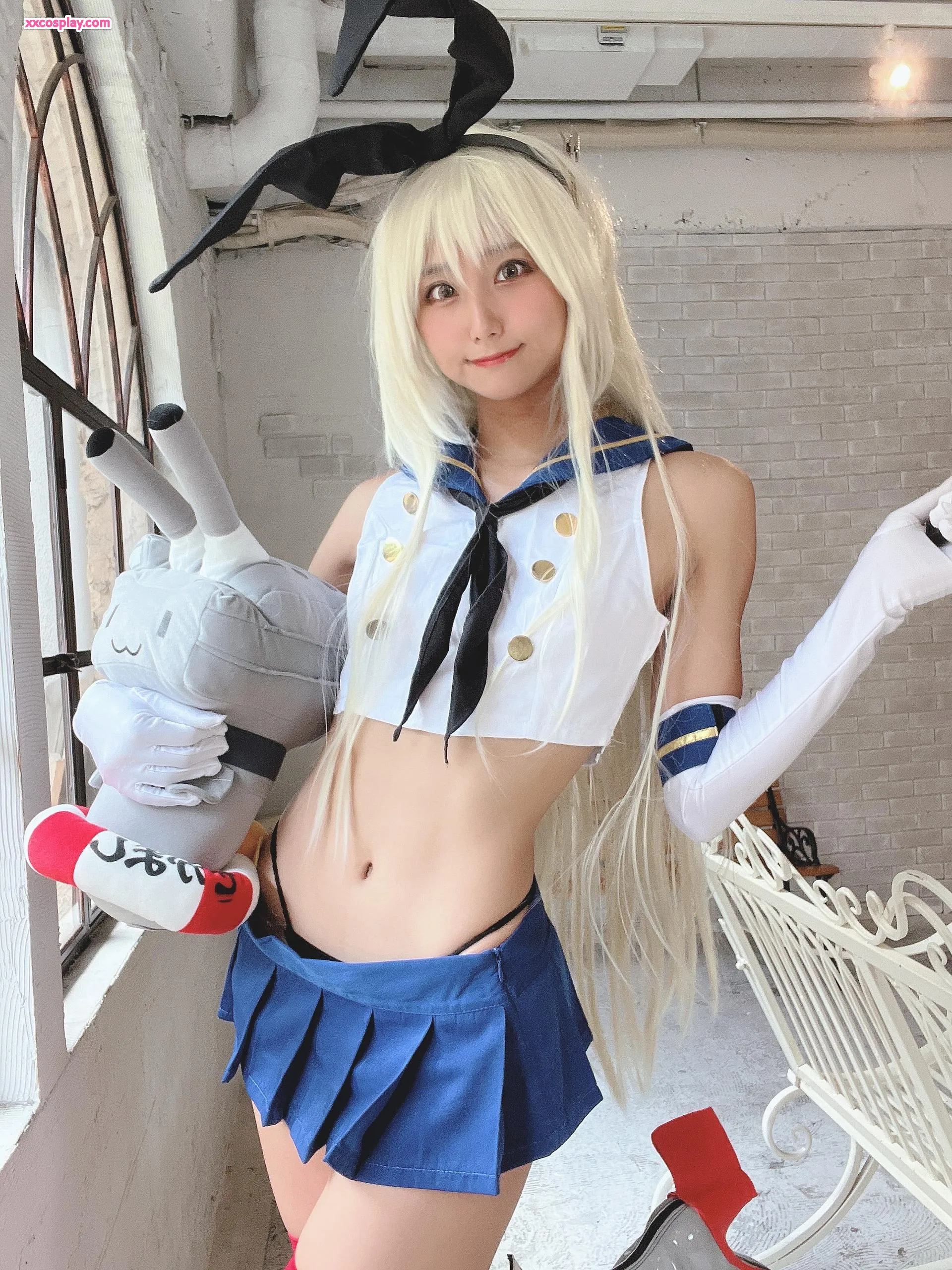 Yanagimaru as Shimakaze